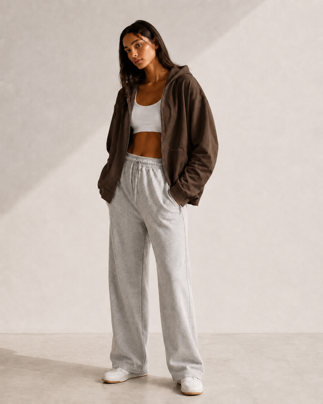 MILAJA Oversized Zip Hoodie in Coffee Bean