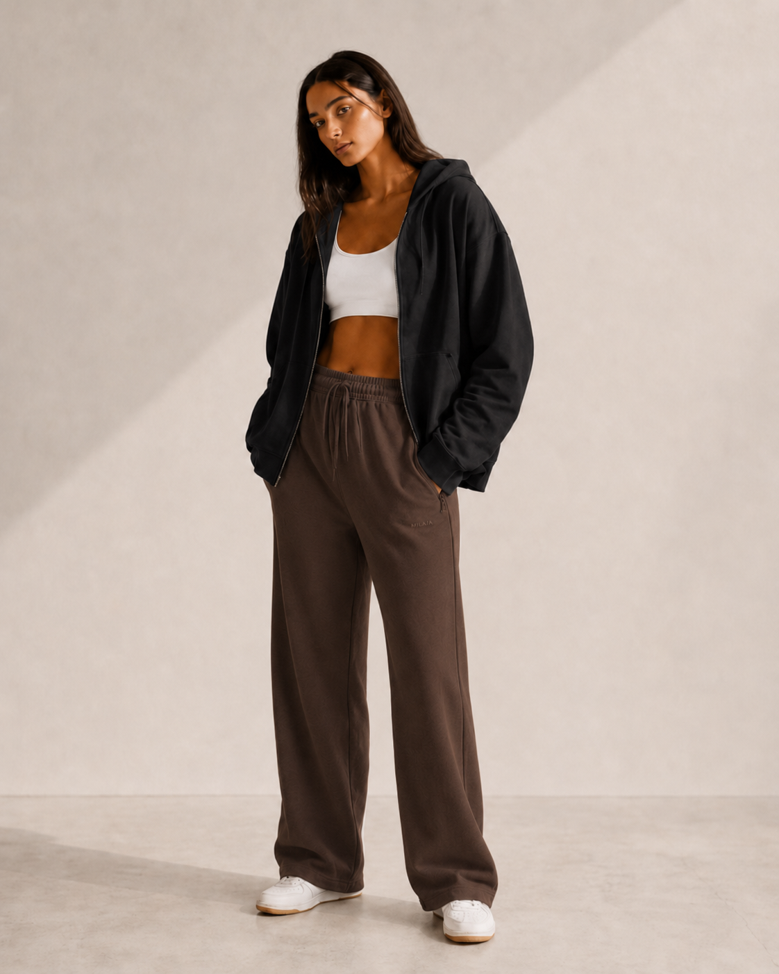 MILAJA Straight-Leg Sweatpant in Coffee Bean